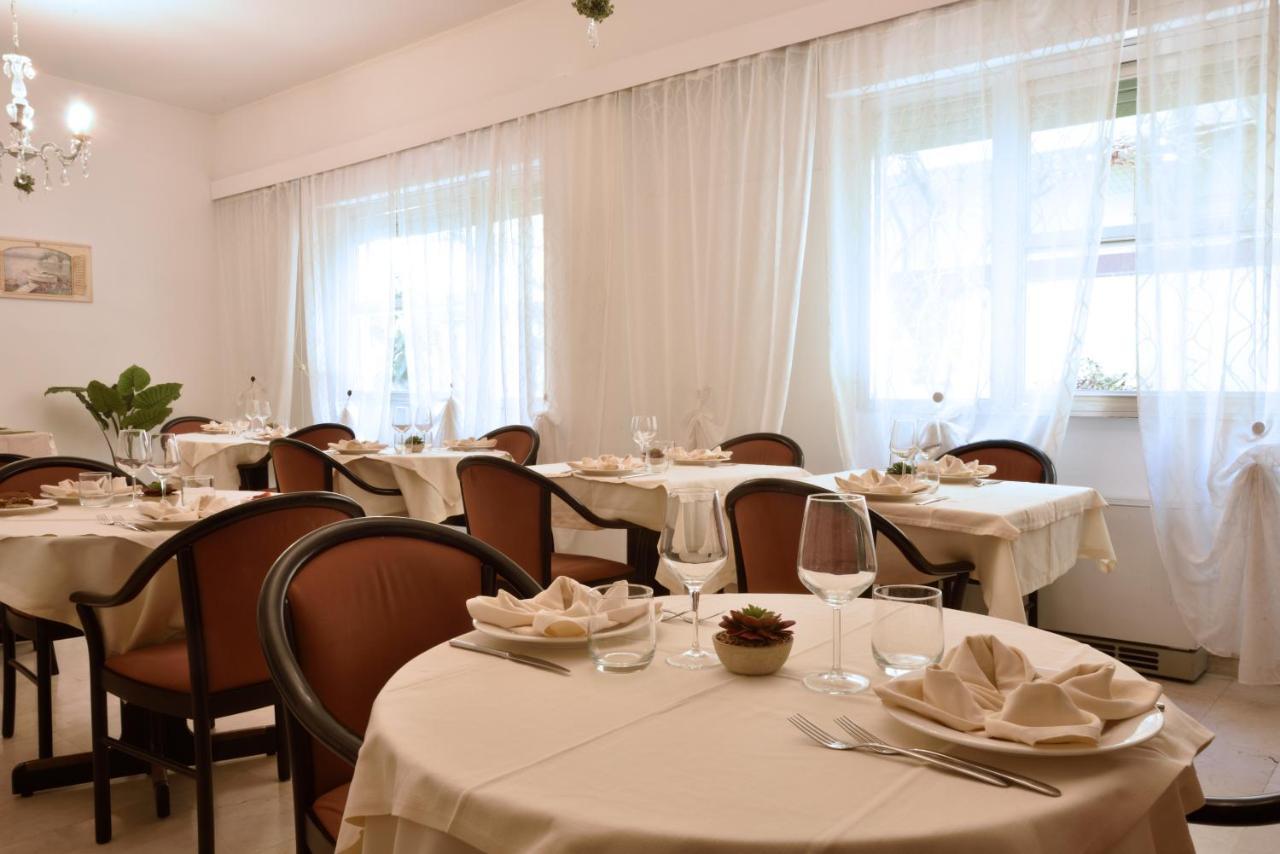 Hotel Morchio Mhotelsgroup Diano Marina Kültér fotó