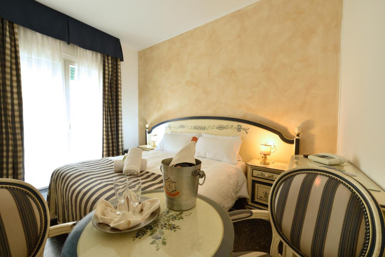 Hotel Morchio Mhotelsgroup Diano Marina Kültér fotó