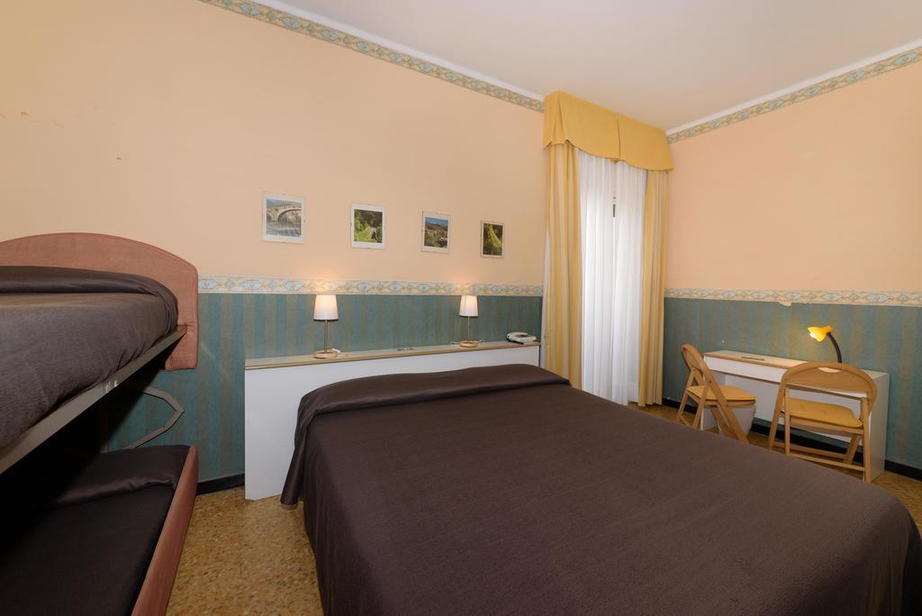 Hotel Morchio Mhotelsgroup Diano Marina Kültér fotó