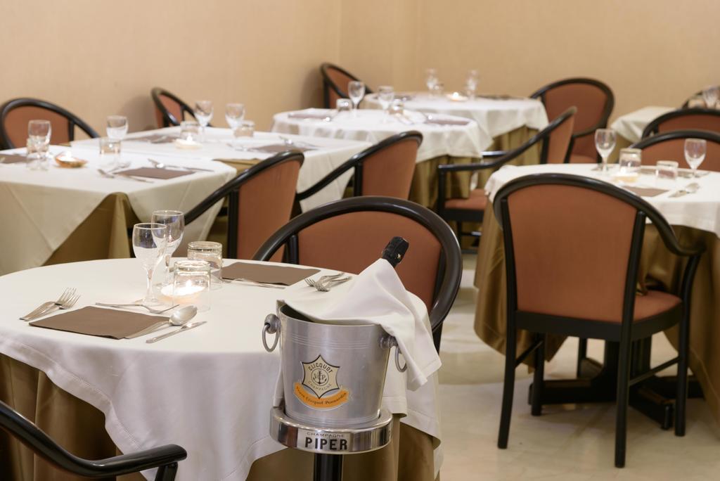Hotel Morchio Mhotelsgroup Diano Marina Kültér fotó