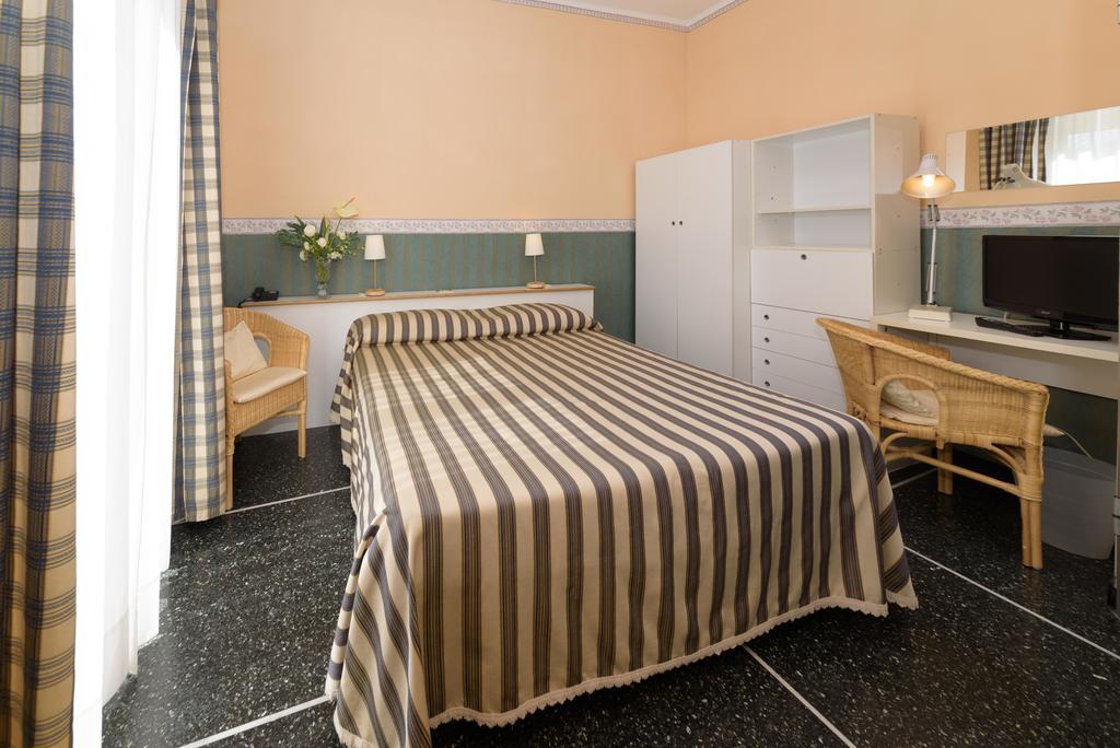 Hotel Morchio Mhotelsgroup Diano Marina Kültér fotó